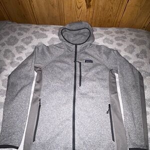 Patagonia Men's Performance Jacket in Gray